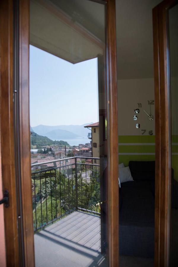 Vila La Casa Di Emy Solto Collina Exteriér fotografie