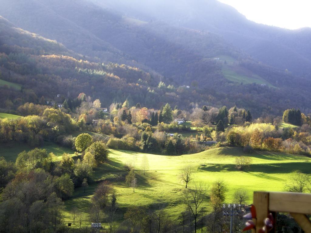 Vila La Casa Di Emy Solto Collina Pokoj fotografie